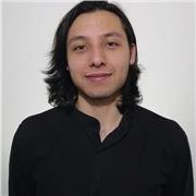 El profesor de cine y Audiovisuales imparte clases a niños y jóvenes de todas las edades